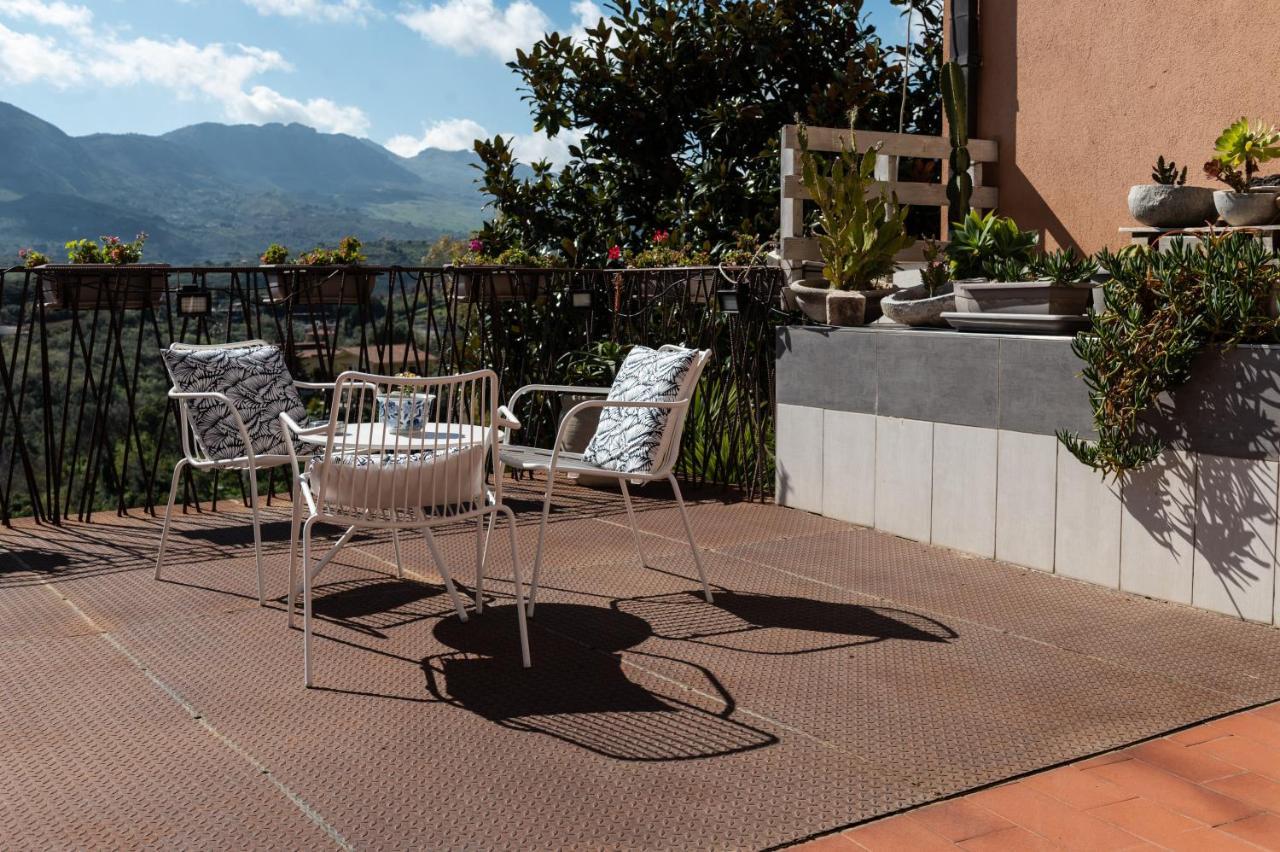 Bnb Casa Rossa Monreale Exterior foto